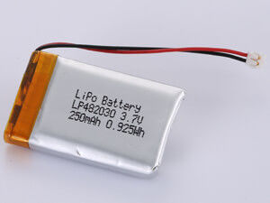 LP482030 3.7V 250MAH High Capacity LiPo Pack Energy Density 150-200 Wh/kg and Environmental Impact Contains Toxic Materials